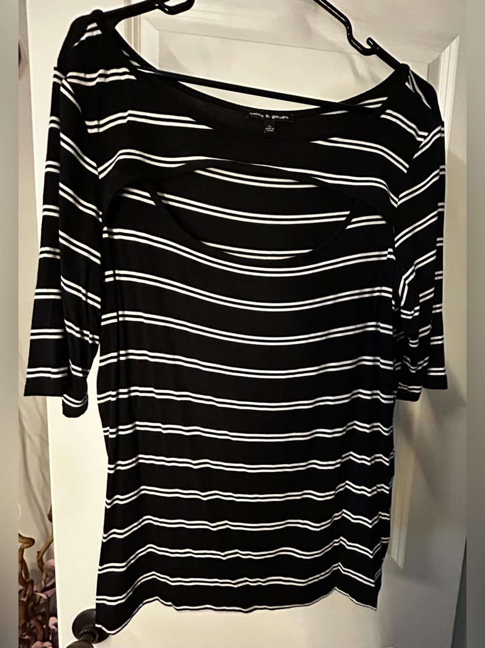 Very Cute Cable & Gauge Top XL